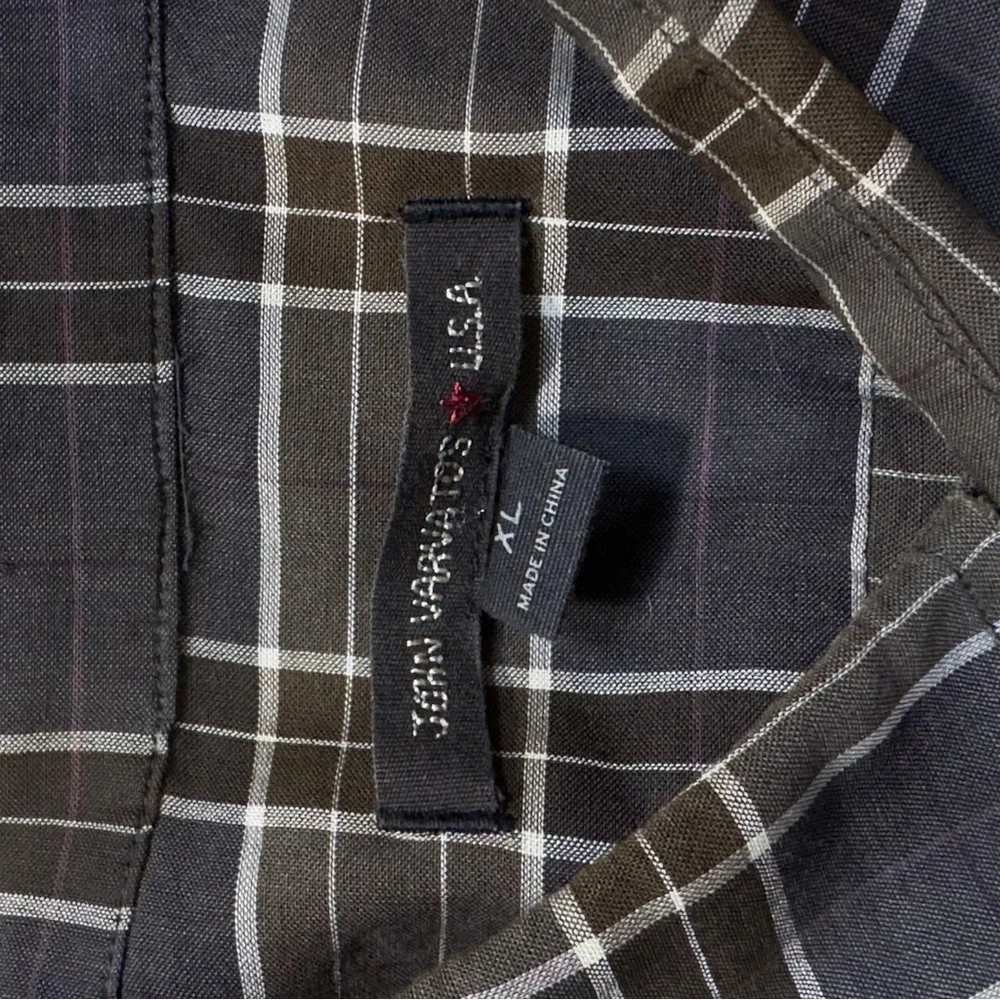 John Varvatos Men's Plaid‎ Button-Up Shirt Size XL Lightweight & Thin Breathable